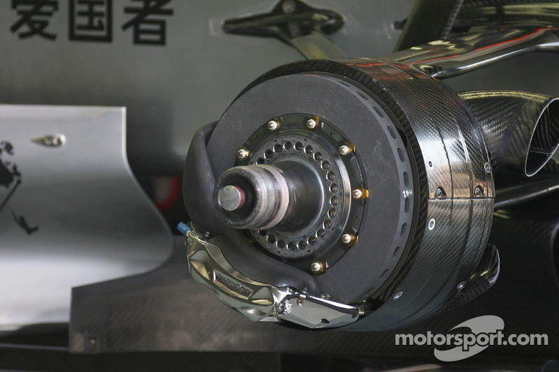 07.04.2007 Kuala Lumpur, Malaysia, 
McLaren technical front brake disc - Formula 1 World Championship, Rd 2, Malaysian Grand Prix, Saturday Practice - www.xpb.cc, EMail: info@xpb.cc - copy of publication required for printed pictures. Every used picture is fee-liable. © Copyright: Batchelor / xpb.cc